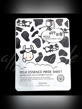 ⭐️10/$15⭐️ Esfolio Essence Sheet Mask - Milk